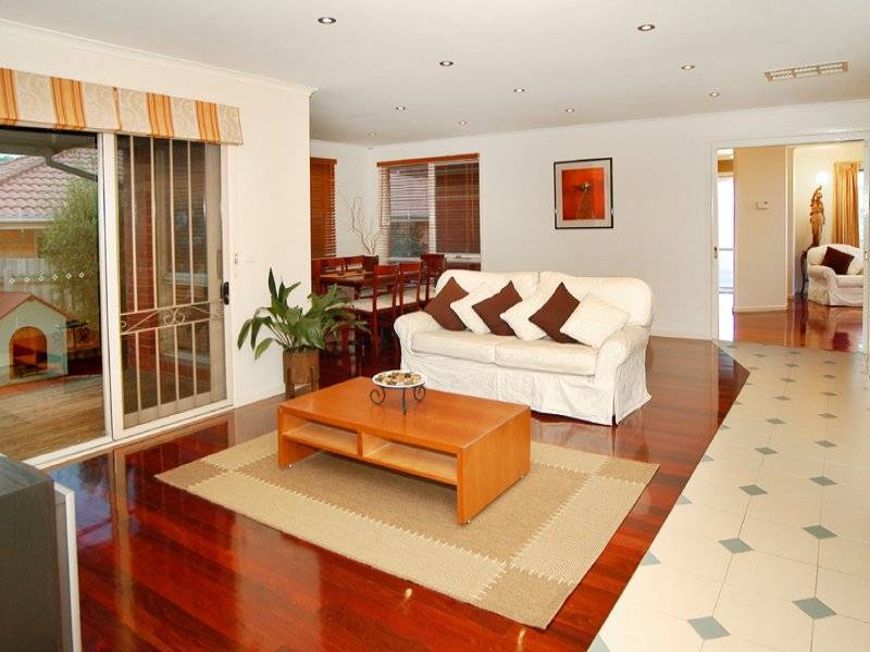 5 Solander Court, Roxburgh Park VIC 3064