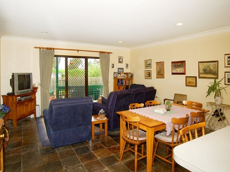 2 St James Street, Hadfield VIC 3046