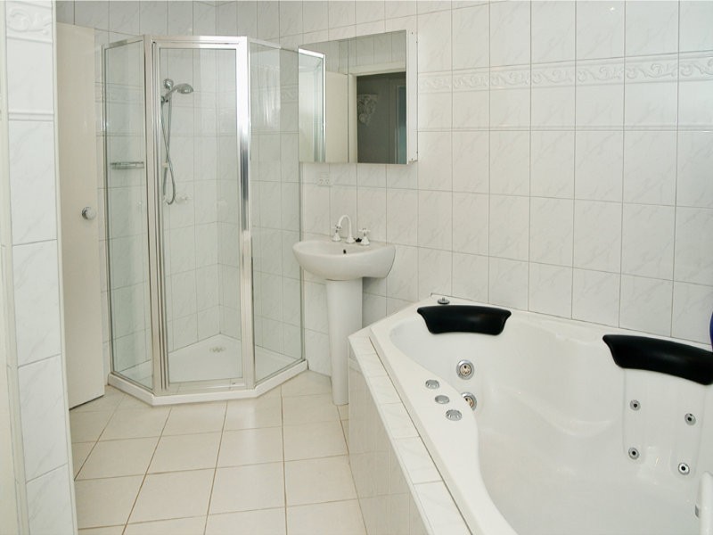 9 Burnley Court, Greenvale VIC 3059