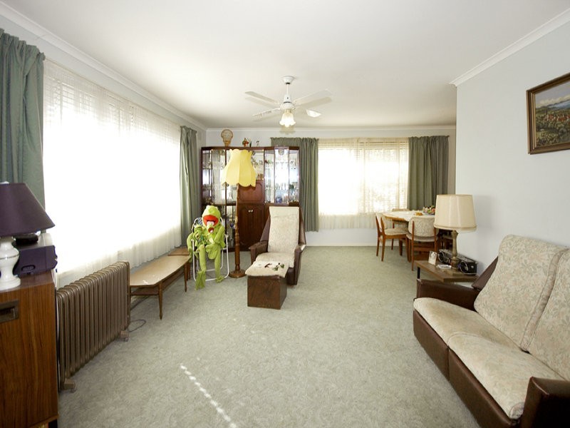 273 Carrick Drive, Gladstone Park VIC 3043