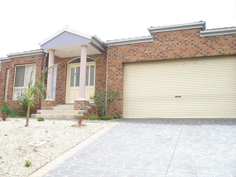 79 Stonebridge Way, Attwood VIC 3049