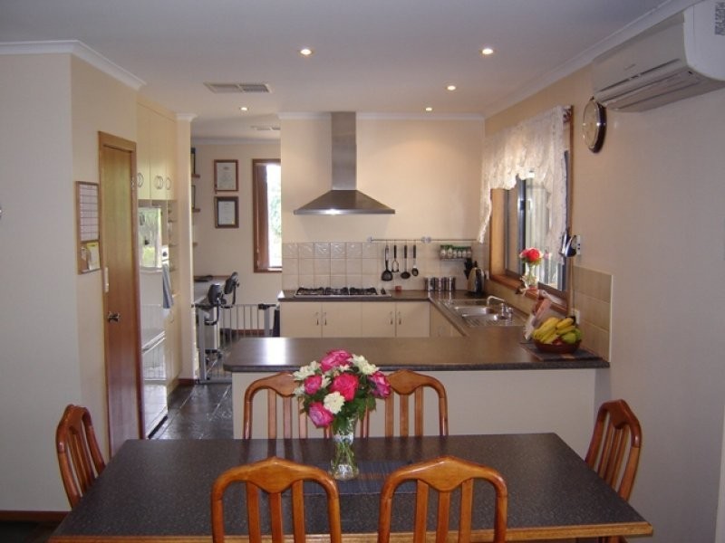 6 Diamantina Court, Murray Bridge SA 5253