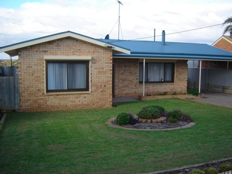 30 Leslie Street, Murray Bridge SA 5253