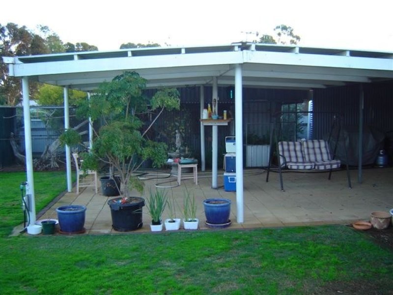 24 Todd Avenue, Murray Bridge SA 5253