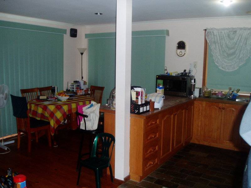 1 ELDER CLOSE, Meadow Heights VIC 3048