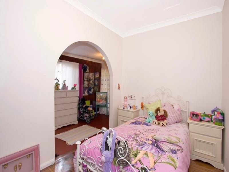 180 The Round Drive, Avoca Beach NSW 2251