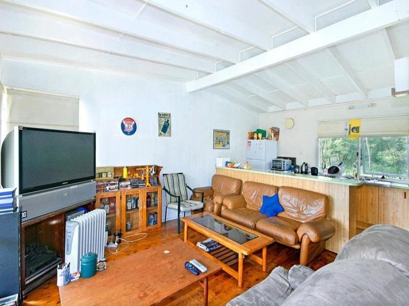 59 Hillside Road, Avoca Beach NSW 2251