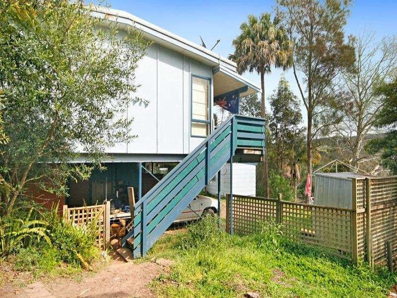 59 Hillside Road, Avoca Beach NSW 2251