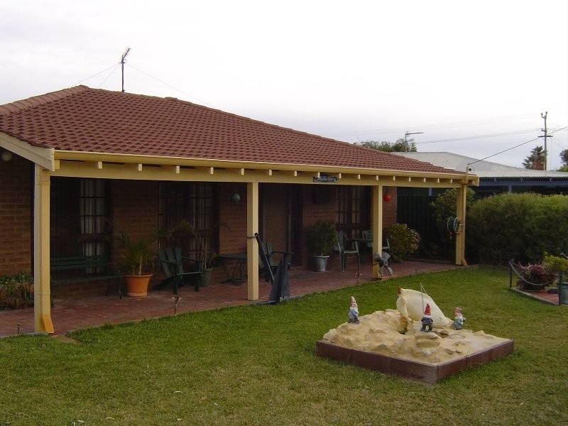 6 Newby Street, Lancelin WA 6044