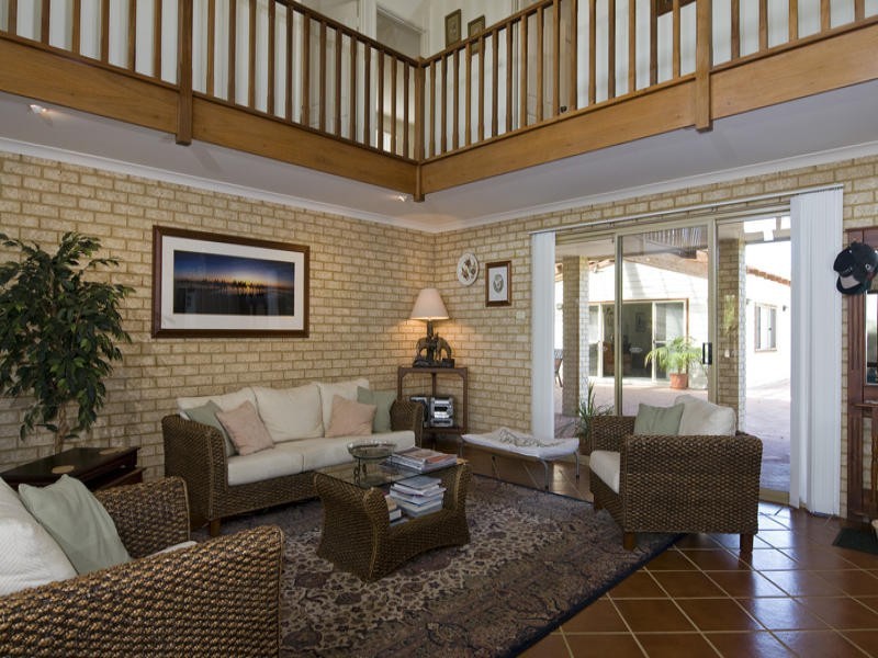 34 BOOTOO STREET, Lancelin WA 6044