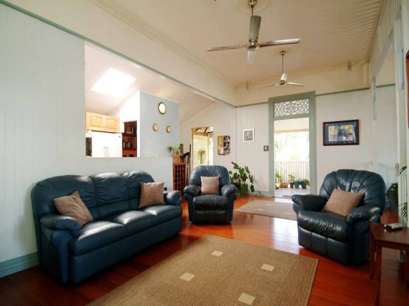 17 MacDonnell Street, Manunda QLD 4870