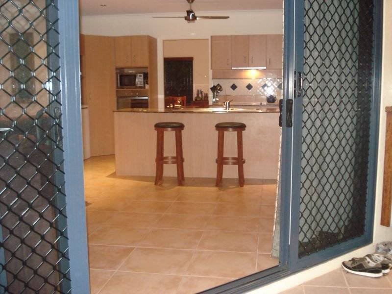 7 Arno Terrace, Bentley Park QLD 4869