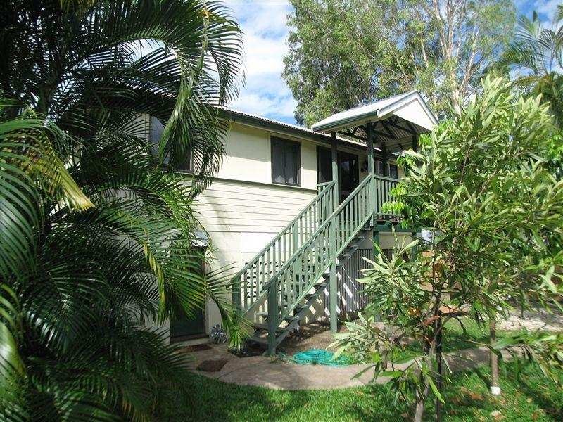 108 Callaghan Street, Mooroobool QLD 4870