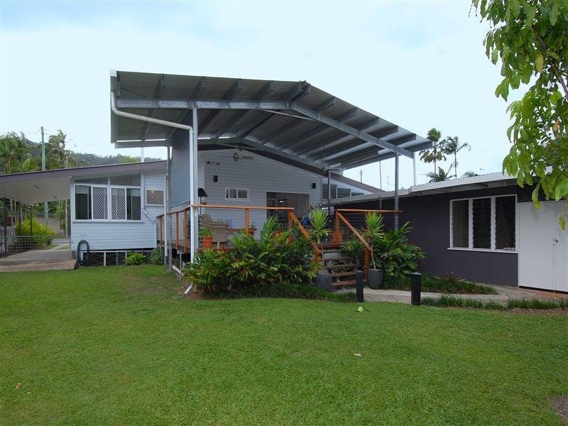 143 Greenslopes Street, Edge Hill QLD 4870