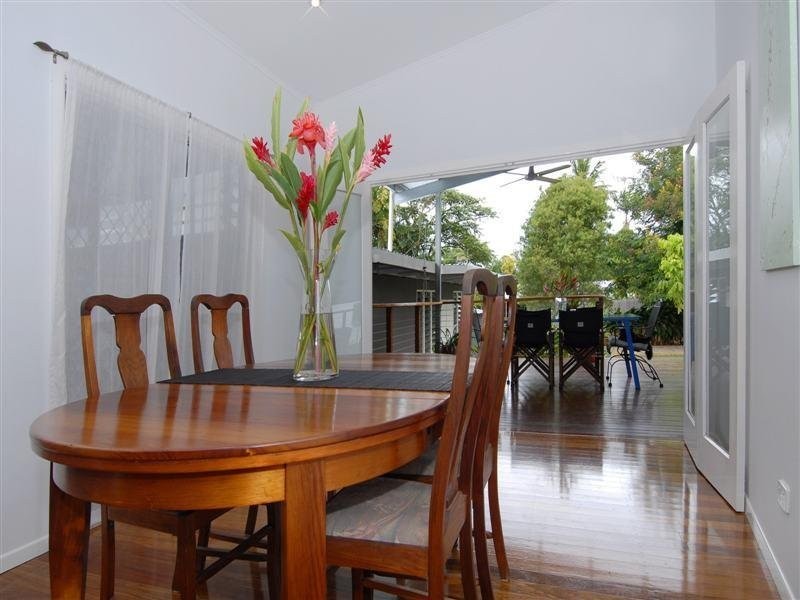 143 Greenslopes Street, Edge Hill QLD 4870
