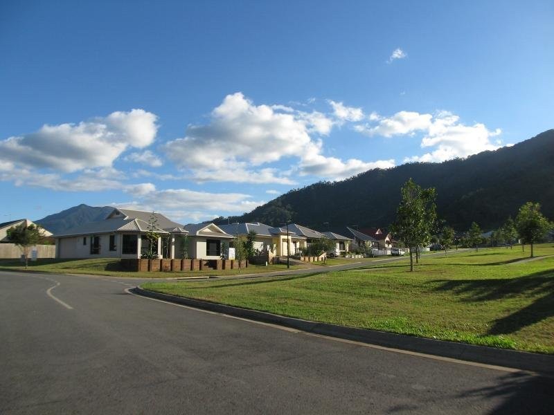 1 Lakefield Street, Mount Sheridan QLD 4868