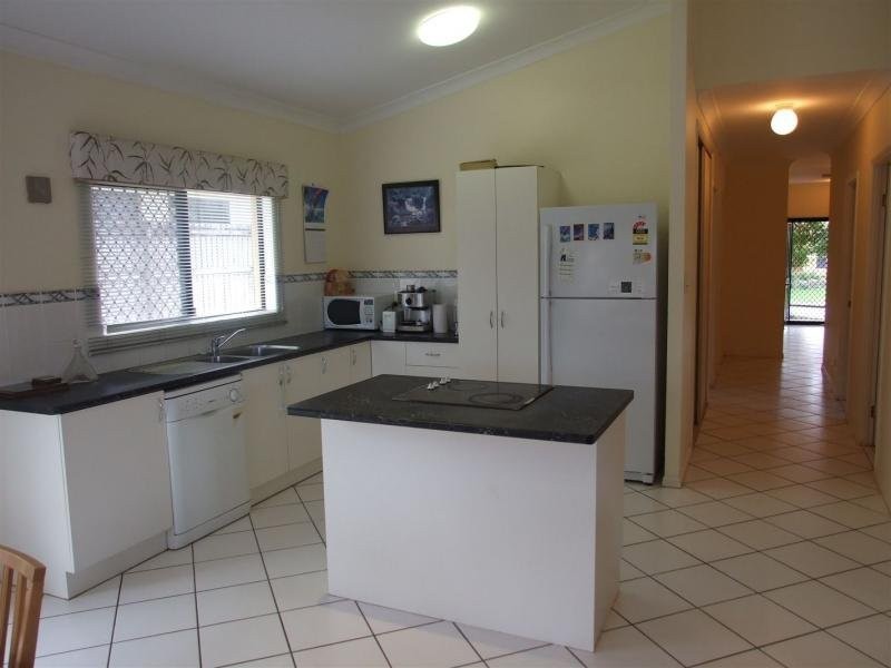 13 Bromley Close, Mount Sheridan QLD 4868