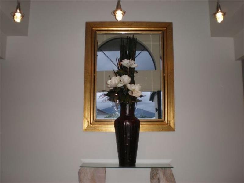 9 Smoko Close, Brinsmead QLD 4870