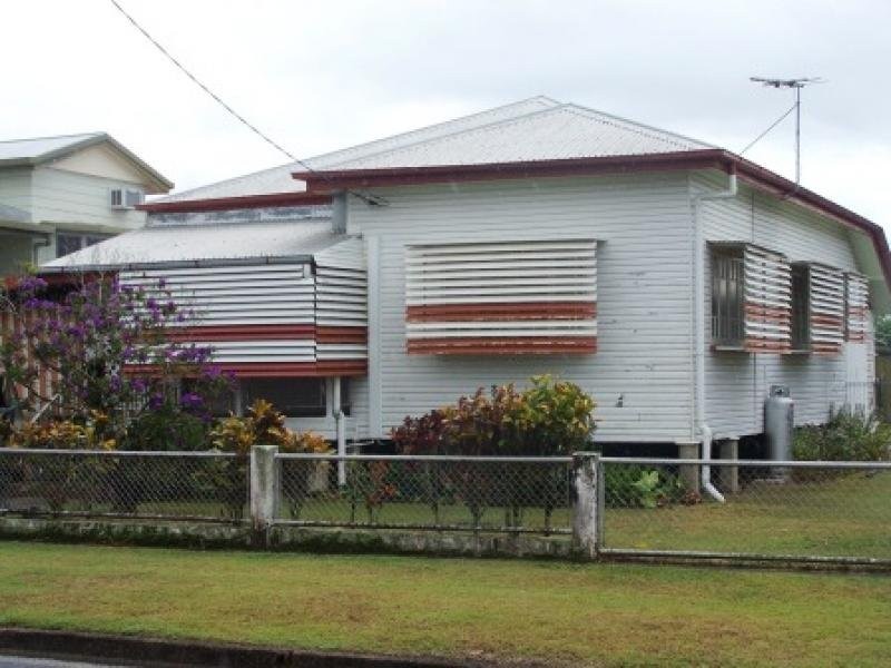 16 Barry Street, Bungalow QLD 4870