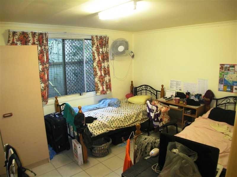 68 Water Street, Cairns City QLD 4870