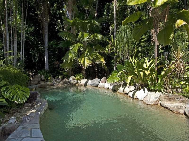 14 Trinidad Close, Trinity Beach QLD 4879
