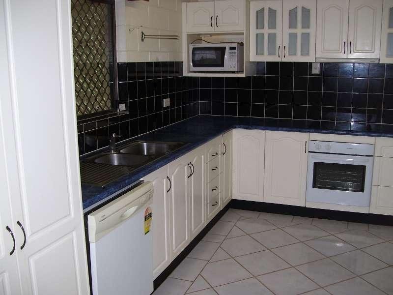 40 Anderson Road, Woree QLD 4868