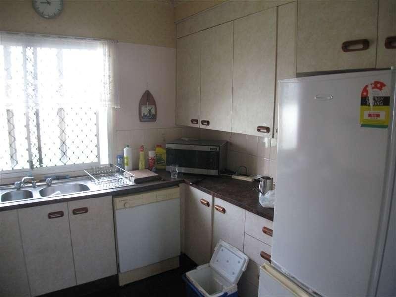 107 English Street, Manunda QLD 4870
