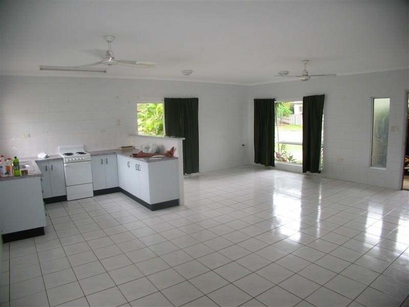 6 Turner Close, Gordonvale QLD 4865