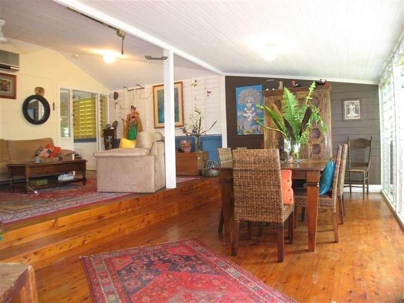 369 Draper Street, Parramatta Park QLD 4870