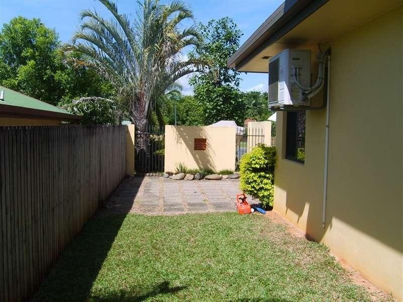 8 Roma Close, Mount Sheridan QLD 4868