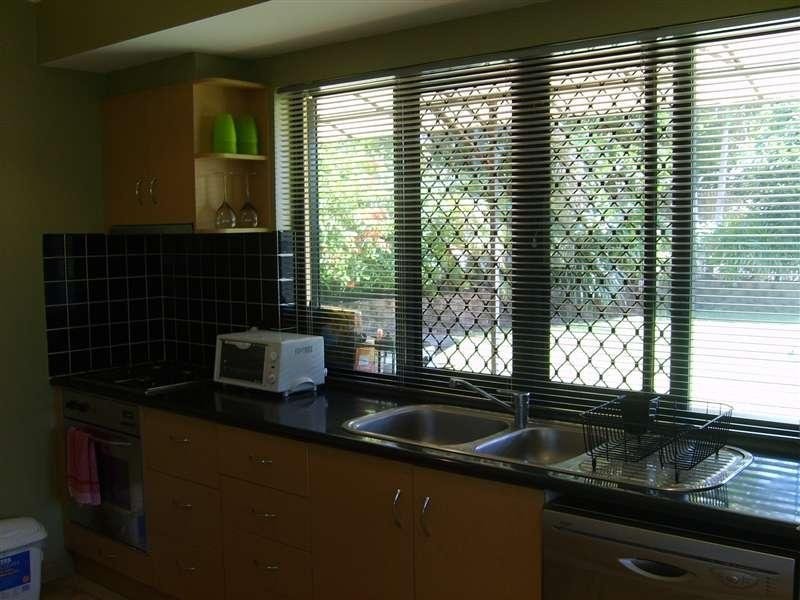 8 Roma Close, Mount Sheridan QLD 4868