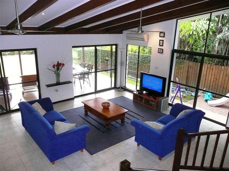 32 View Street, Brinsmead QLD 4870