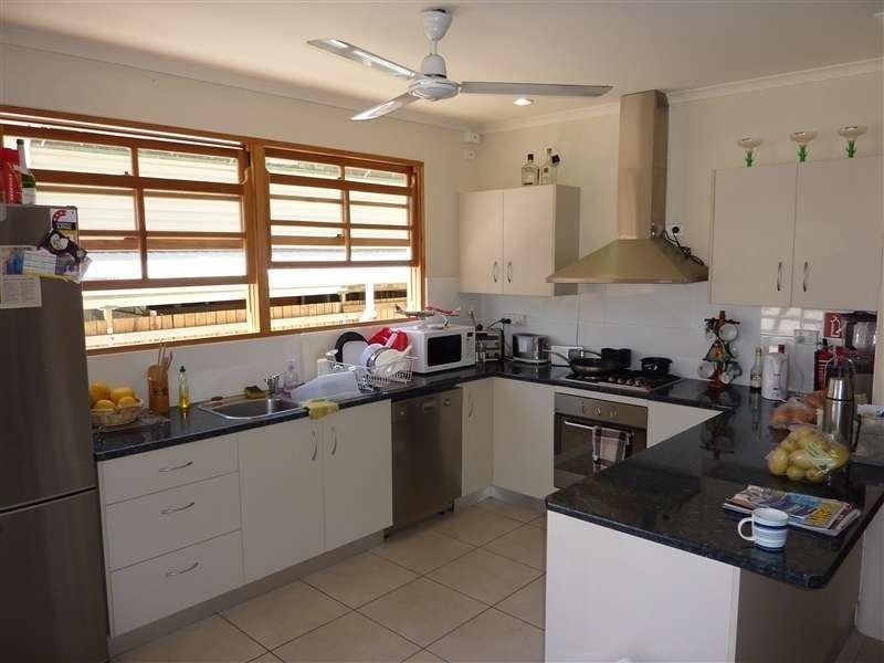20 Loeven Street, Parramatta Park QLD 4870