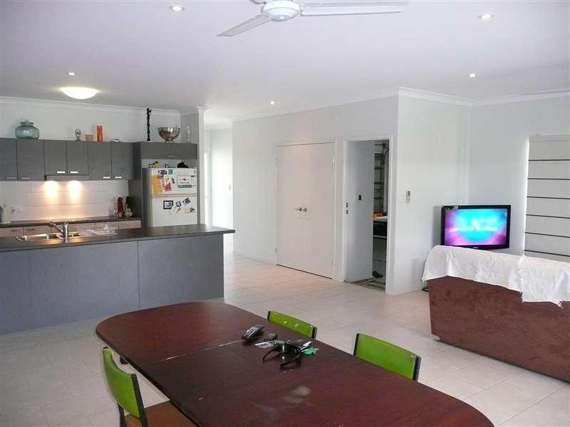 57 Phoenix Street, White Rock QLD 4868