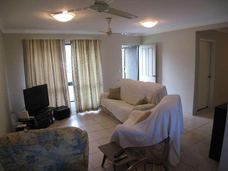 8 Boyce Street, Bentley Park QLD 4869