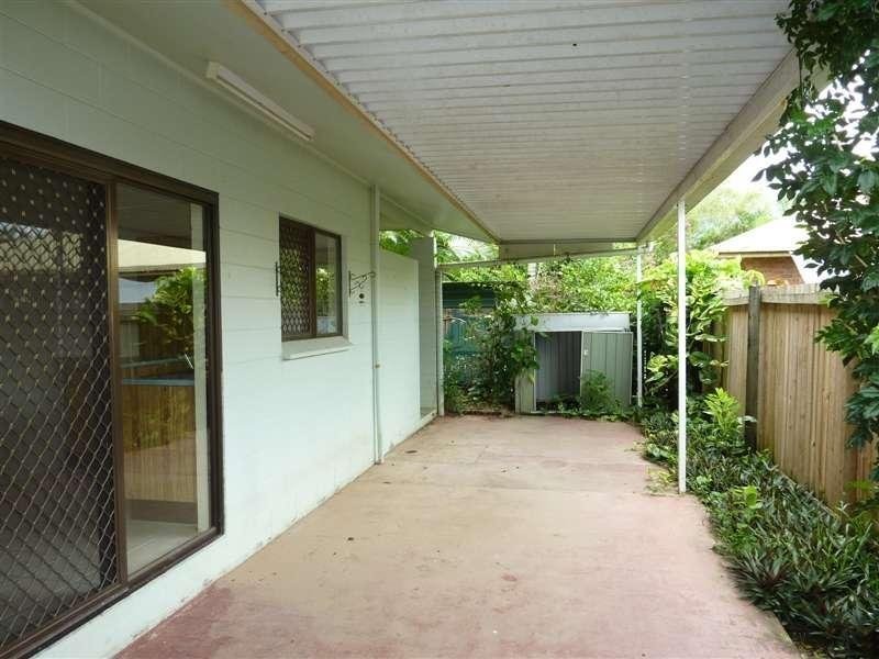 6 Atlantic Close, White Rock QLD 4868