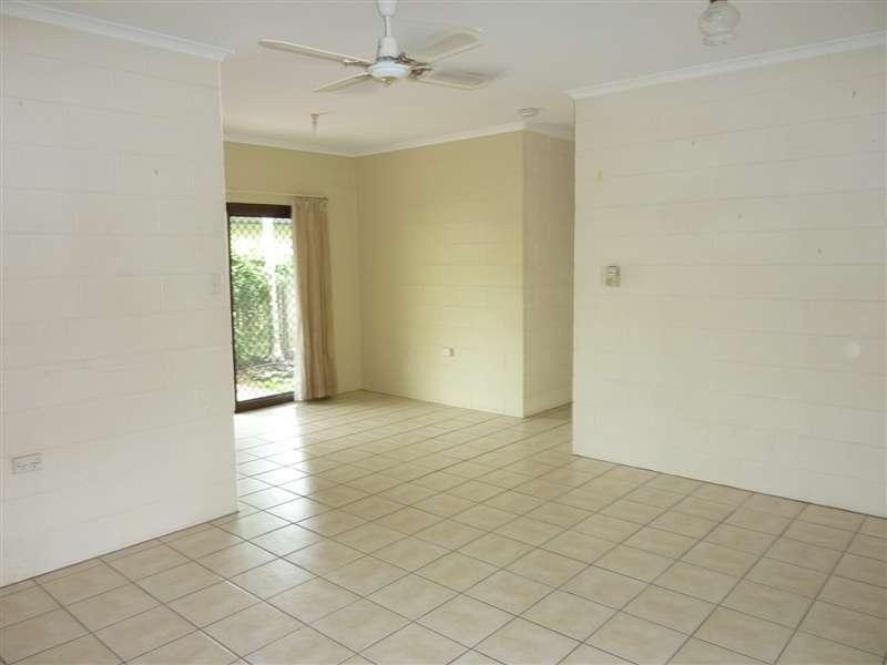 6 Atlantic Close, White Rock QLD 4868