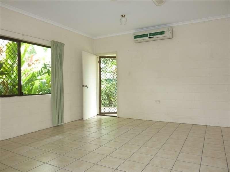 6 Atlantic Close, White Rock QLD 4868