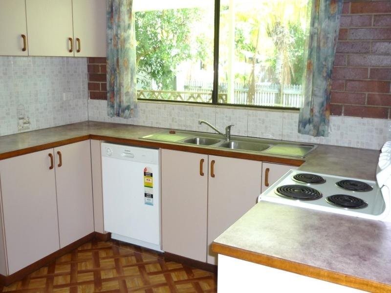 20 Riverside Parade, Trinity Park QLD 4879