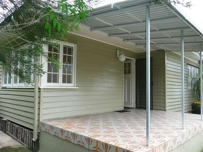 80 English Street, Manunda QLD 4870