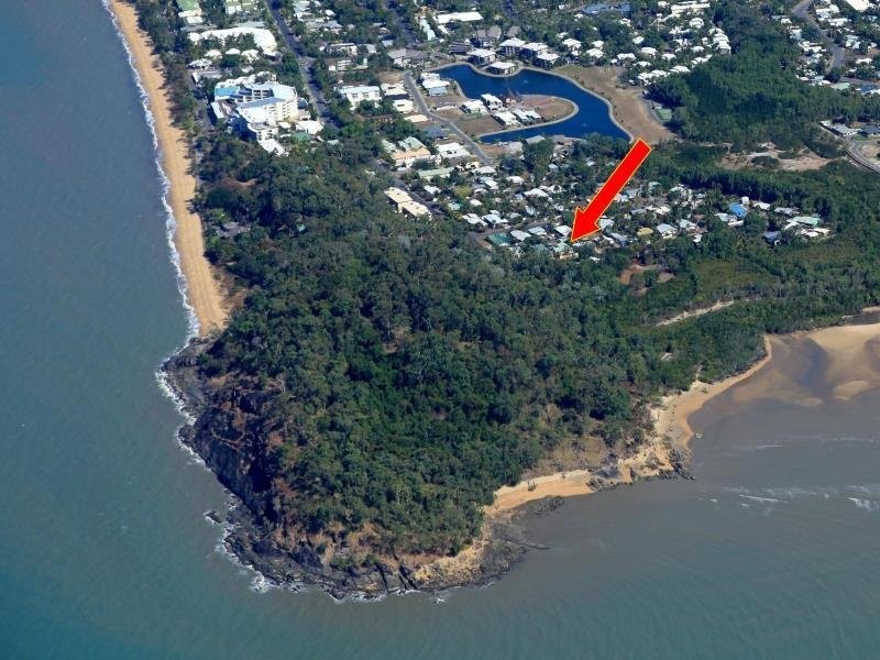 5 Connemara Close, Trinity Beach QLD 4879
