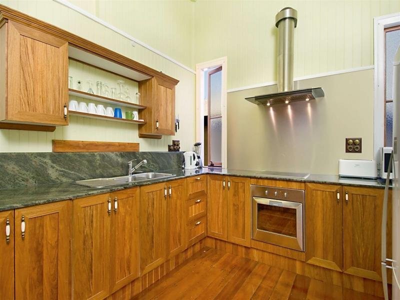 17 Warrego Street, Parramatta Park QLD 4870