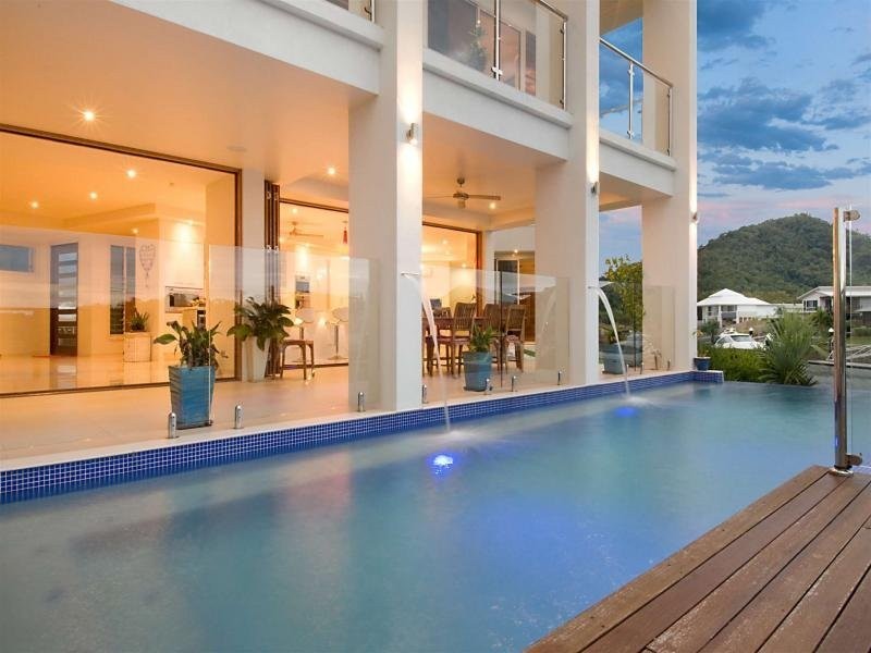 2 Ragamuffin Quay, Trinity Park QLD 4879