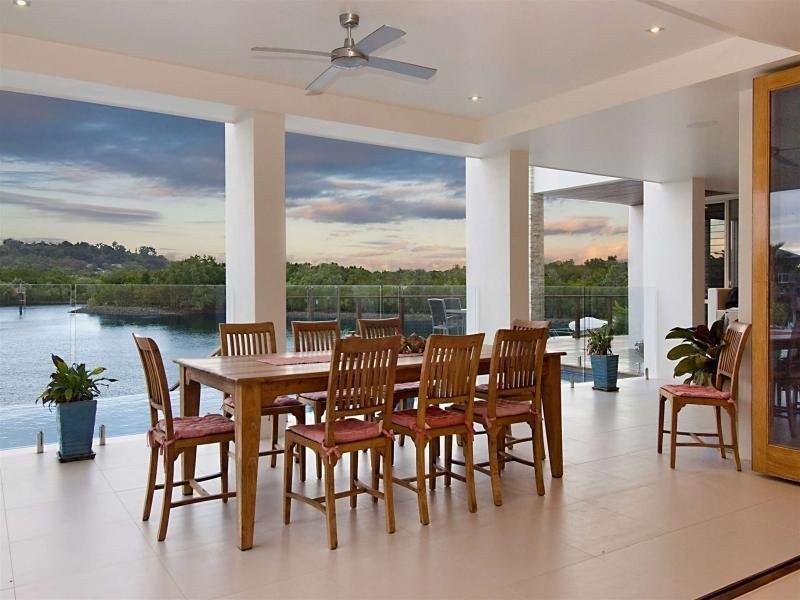 2 Ragamuffin Quay, Trinity Park QLD 4879