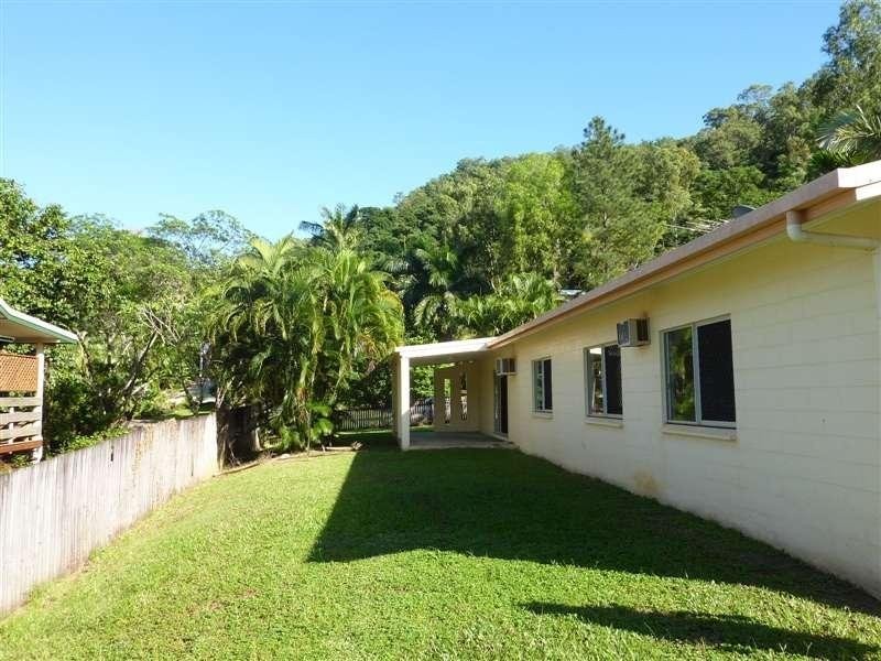 8 Jilbar Close, Caravonica QLD 4878