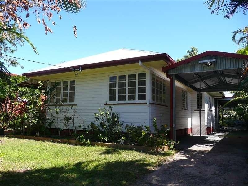251 Aumuller Street, Westcourt QLD 4870