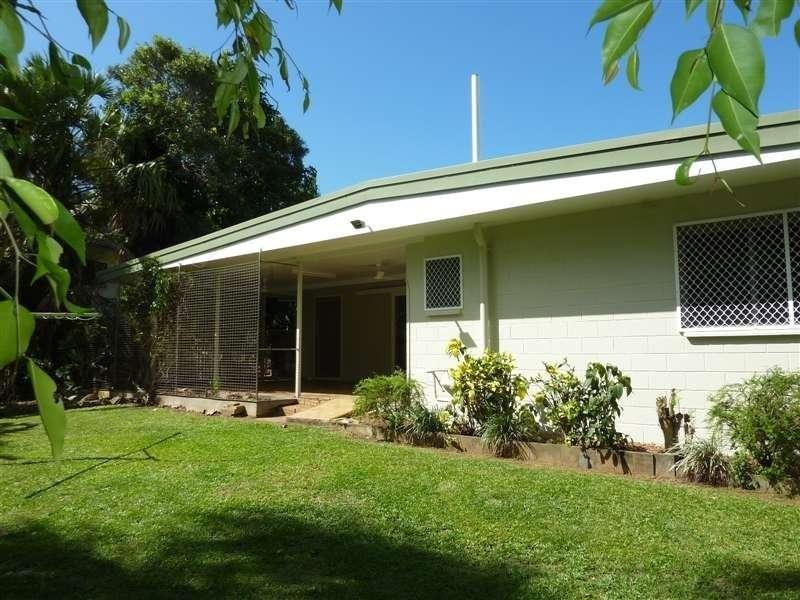 243 McManus Street, Whitfield QLD 4870