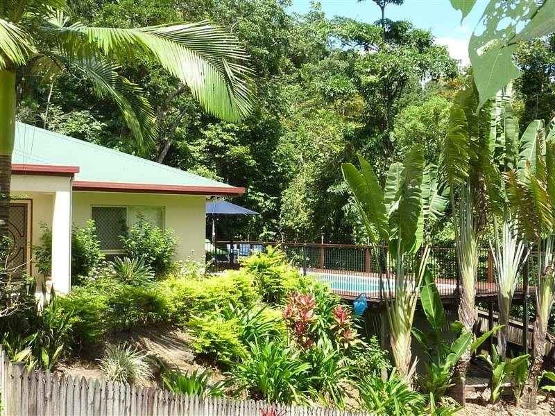 70 Fairley Street, Redlynch QLD 4870