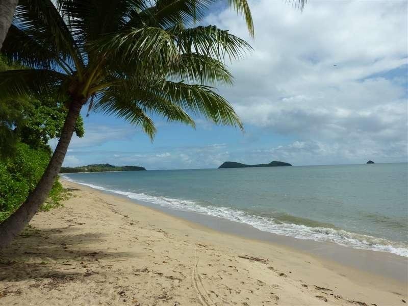 10 Whitehaven Court, Clifton Beach QLD 4879