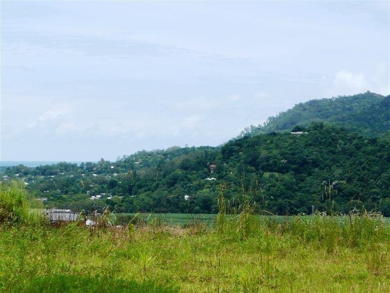 50 Flindersia Street, Redlynch QLD 4870